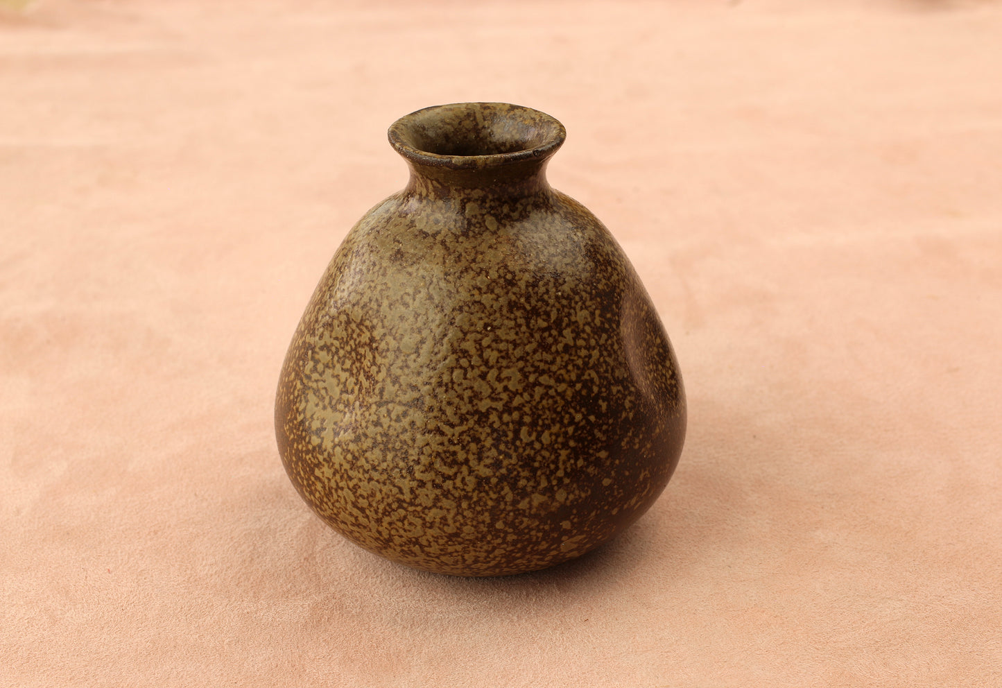 Vintage Studio Pottery Thumb Vase